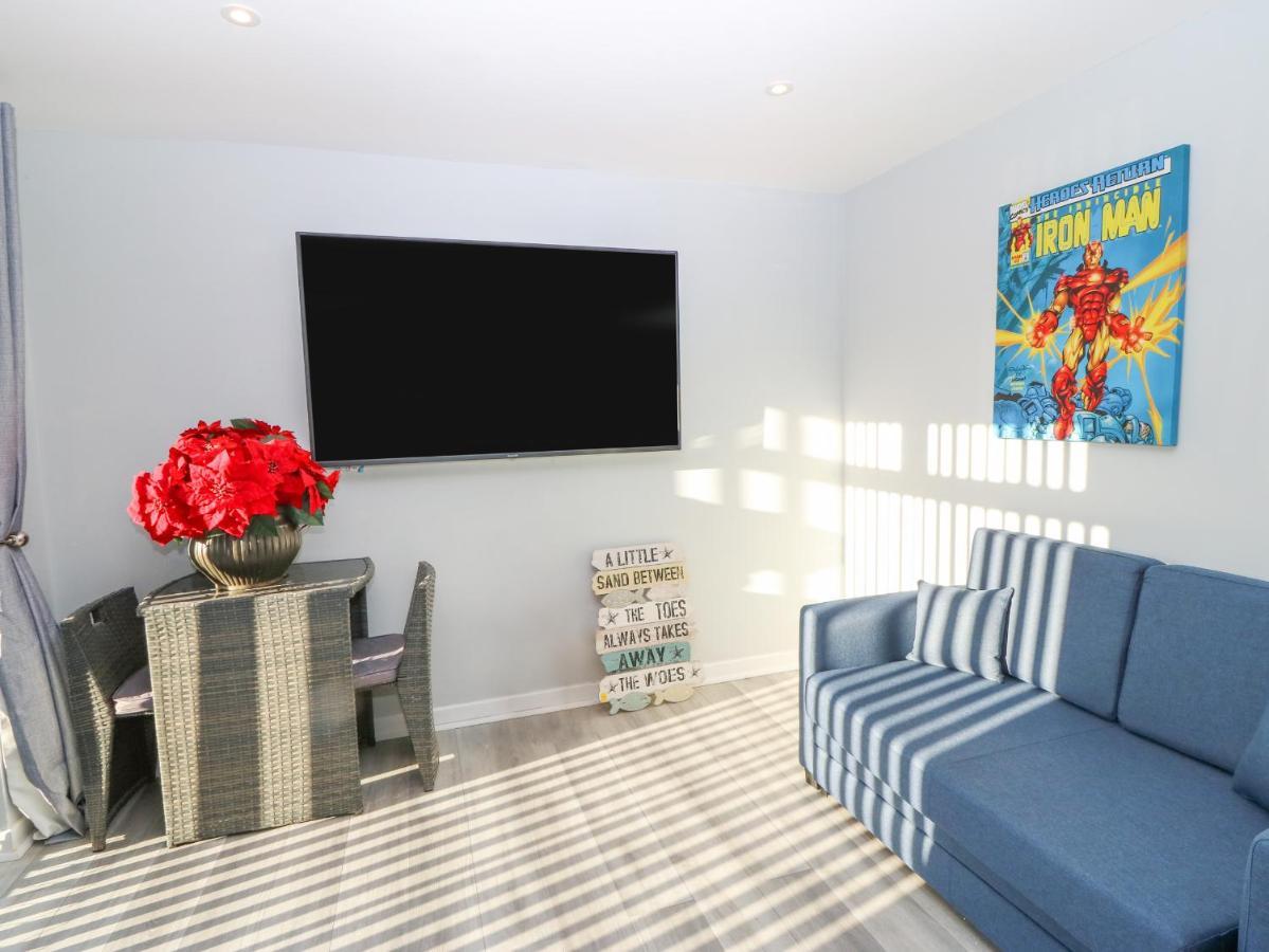 Artro Villa Cemaes Luaran gambar